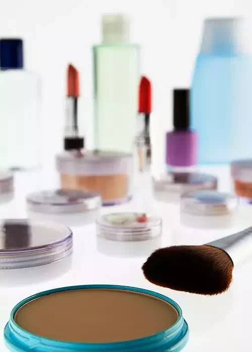 美妆护肤的8大谎言，你知道几个？